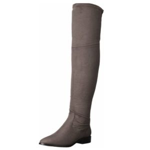 Livi Over the knee suede boots